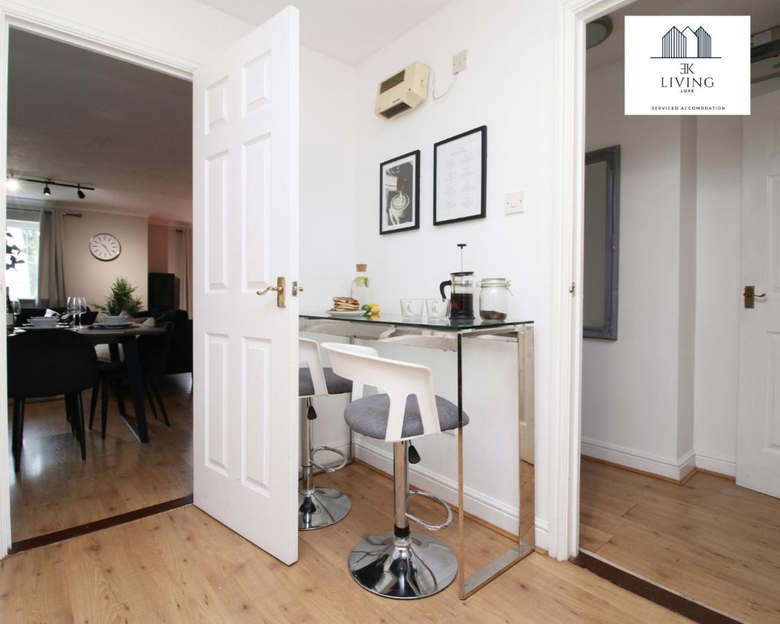 Апартаменты Spacious 3 Bedroom Duplex On Bay - Free Parking & Wifi By Ekliving Luxe Short Lets & Serviced